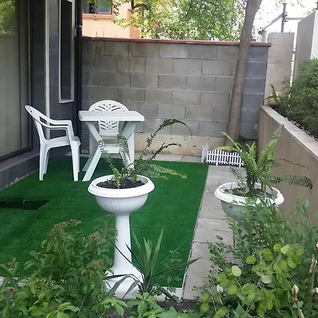 In The Center Of Sarafovo Apartment